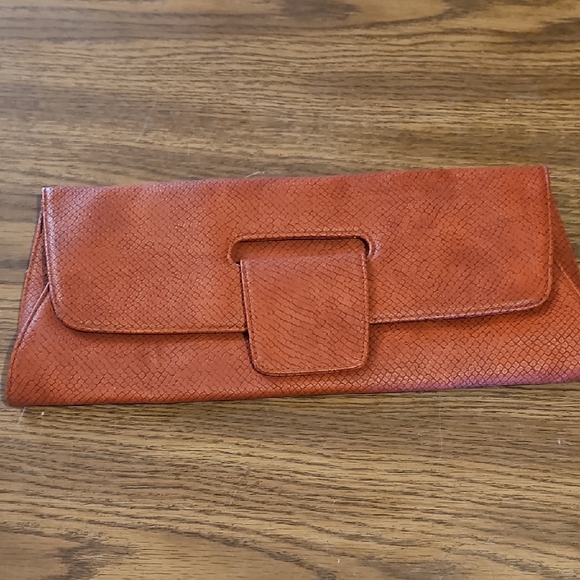 Elegant Orange Clutch - Picture 1 of 2